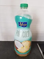 Zumo piña coco