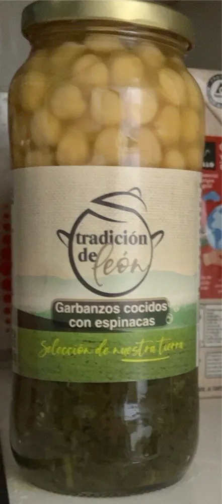 Garbanzos cocidos con espinacas
