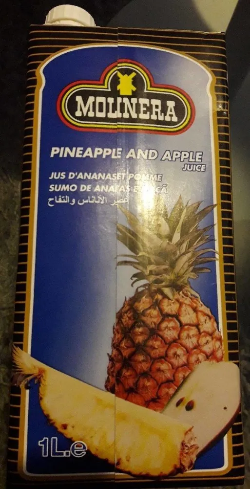 Jus d'ananas et pomme