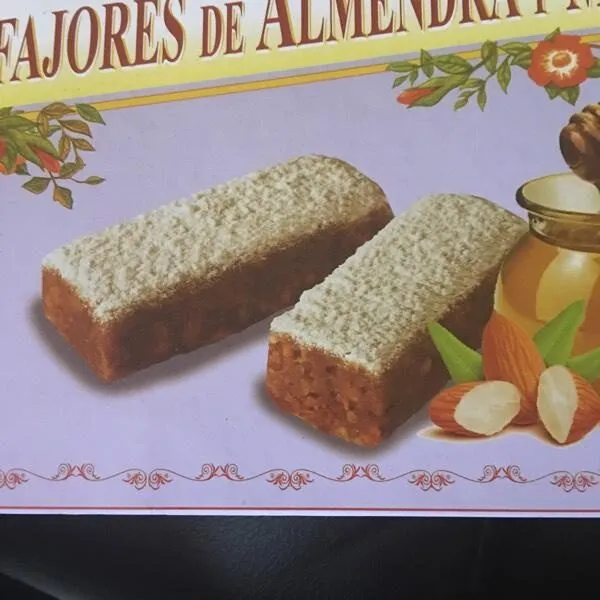 Alfajores de almendra y miel