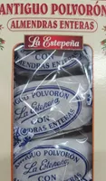 Antiguo polvorón almendras enteras