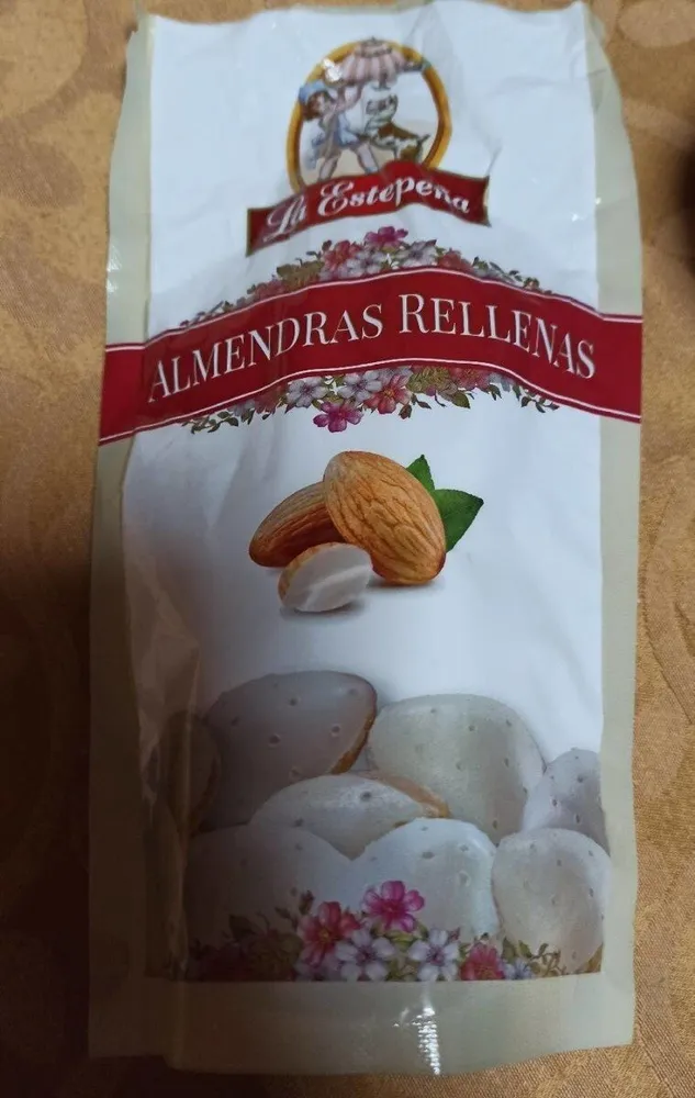 Almendras rellenas