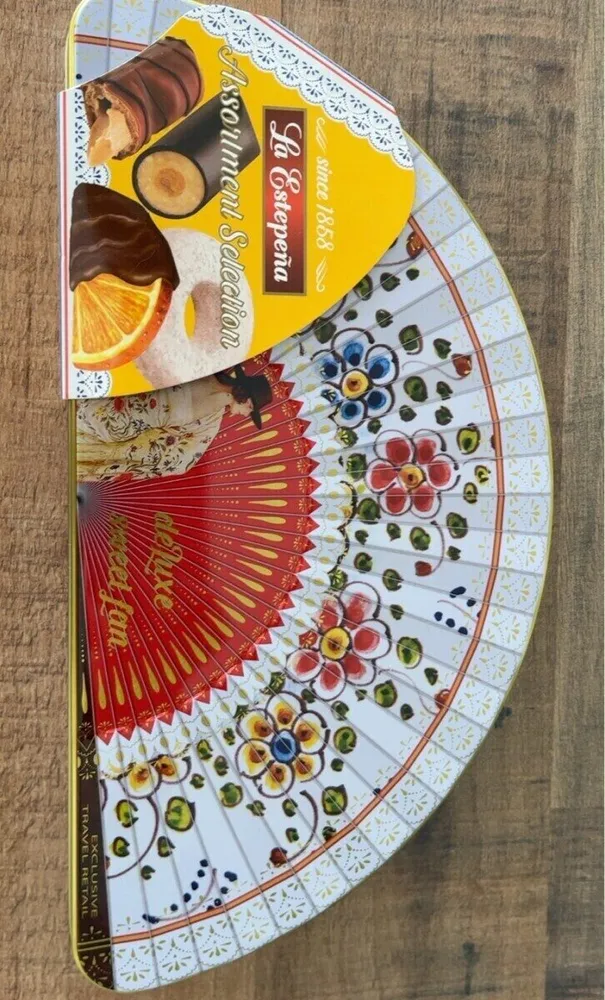 Deluxe sweet fan
