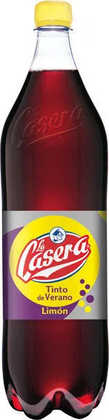 Tinto de verano con refresco de limón