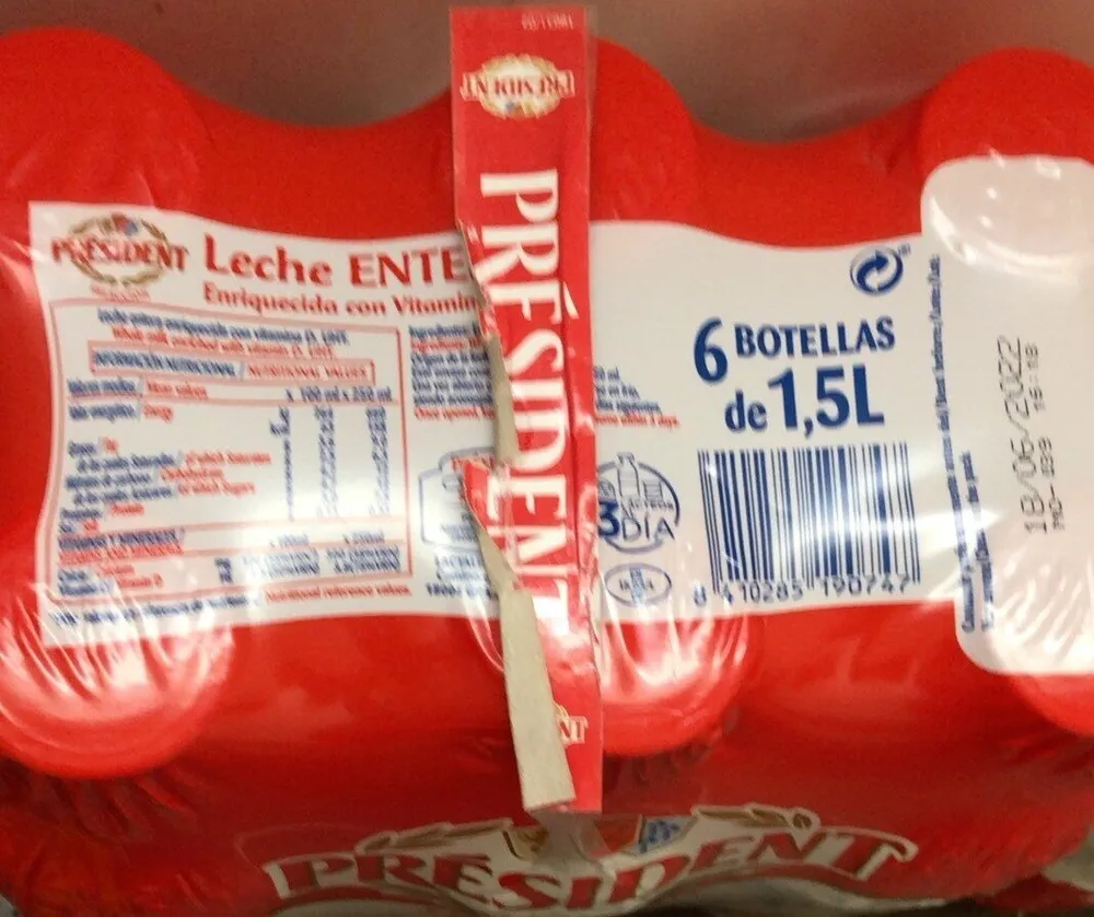 Leche entera enriquecida con vitaminas