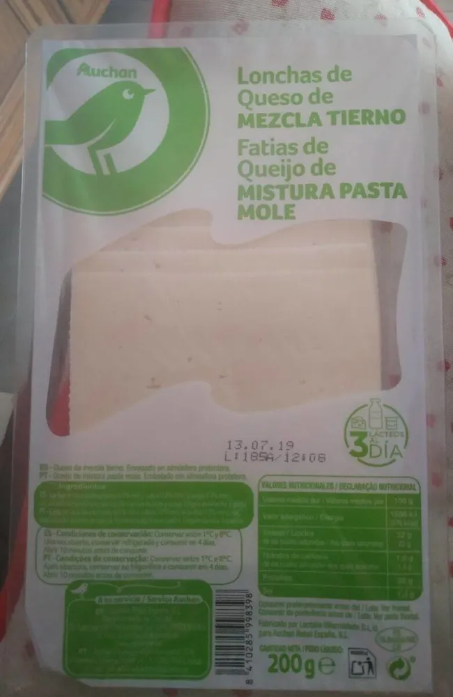 Lonchas de queso mezcla tierno