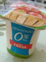 Desnatado 0% mg con fresa
