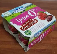 Yogur 0% con trozos de fresa y dátil