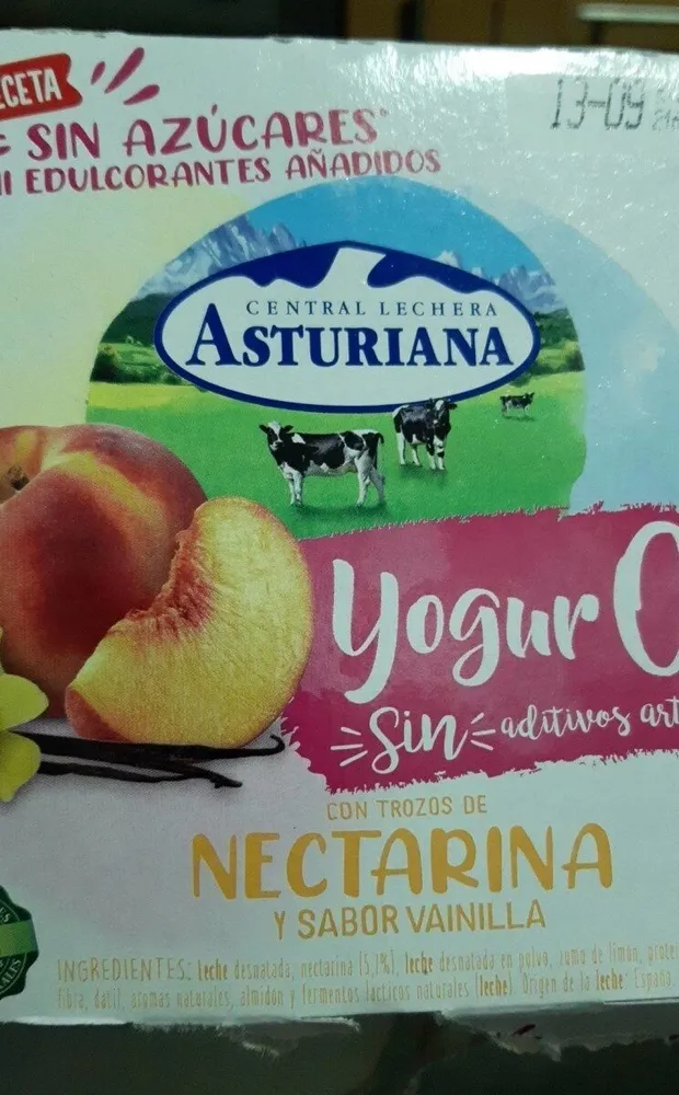 Yogur nectarina y sabor vainilla la asturiana