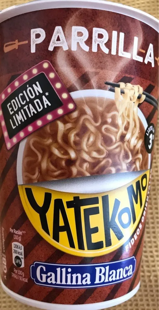 Yatekomo fideos orientales instantáneos parrilla