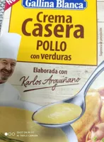 Crema casera de pollo con verduras