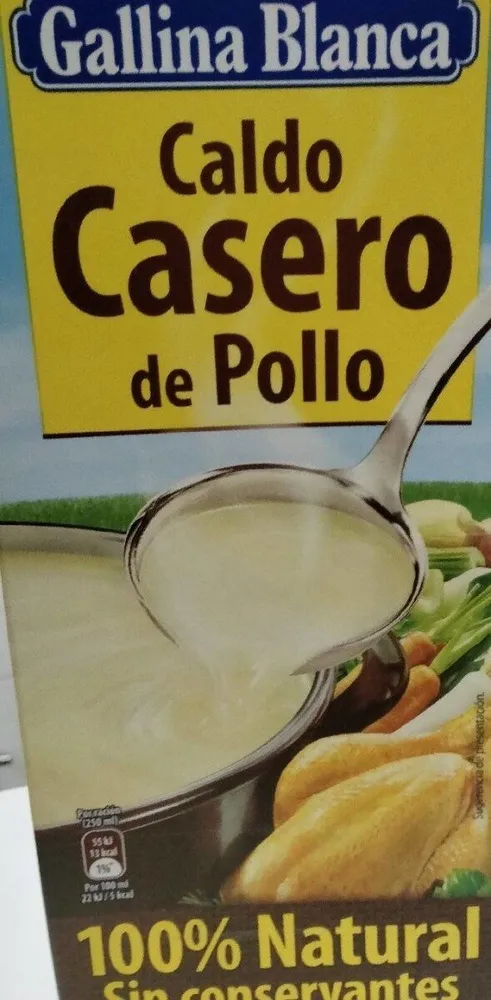 Caldo casero de pollo