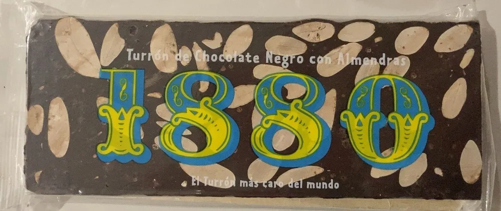 Turrón de chocolate negro con Almendras