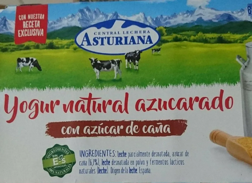 Yogur natural azucarado