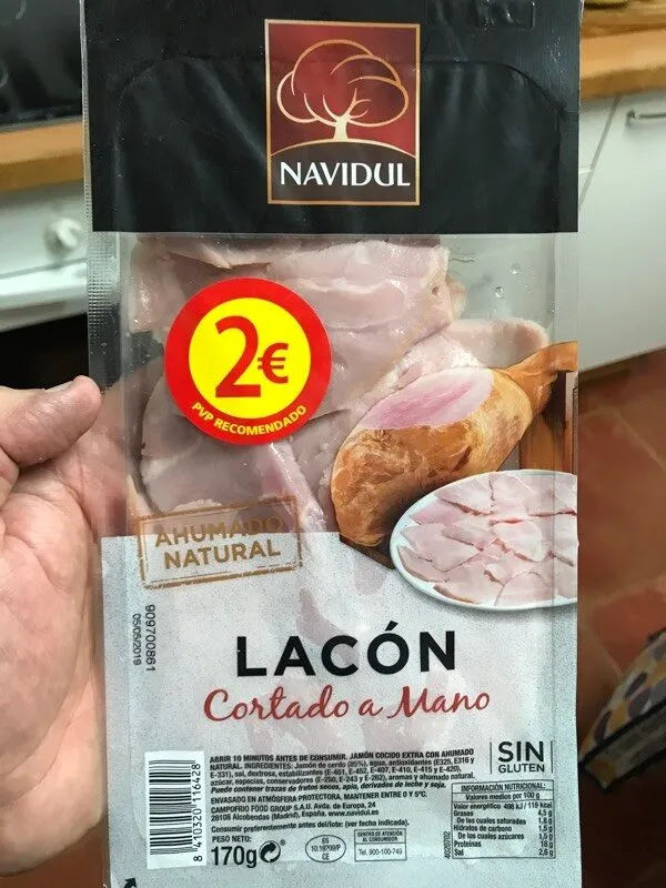 Lacón cortado a mano