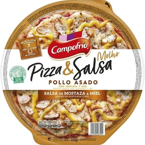 Pizza y salsa pollo asado con mostaza y miel