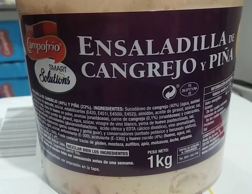Ensaladilla de cangrejo y piña