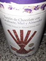 Turrón de chocolate con cacahuete