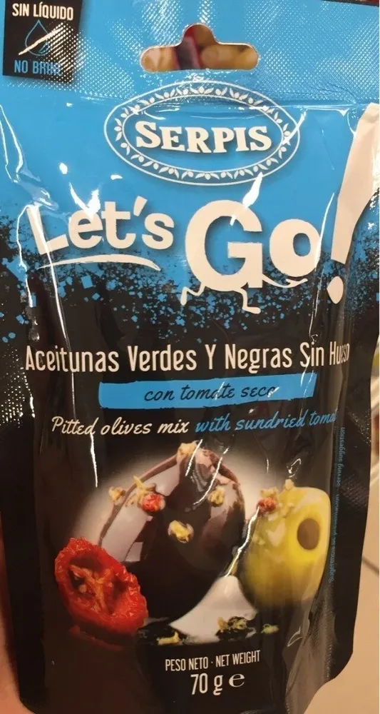 Aceitunas verdes y negras sin hueso con tomate seco