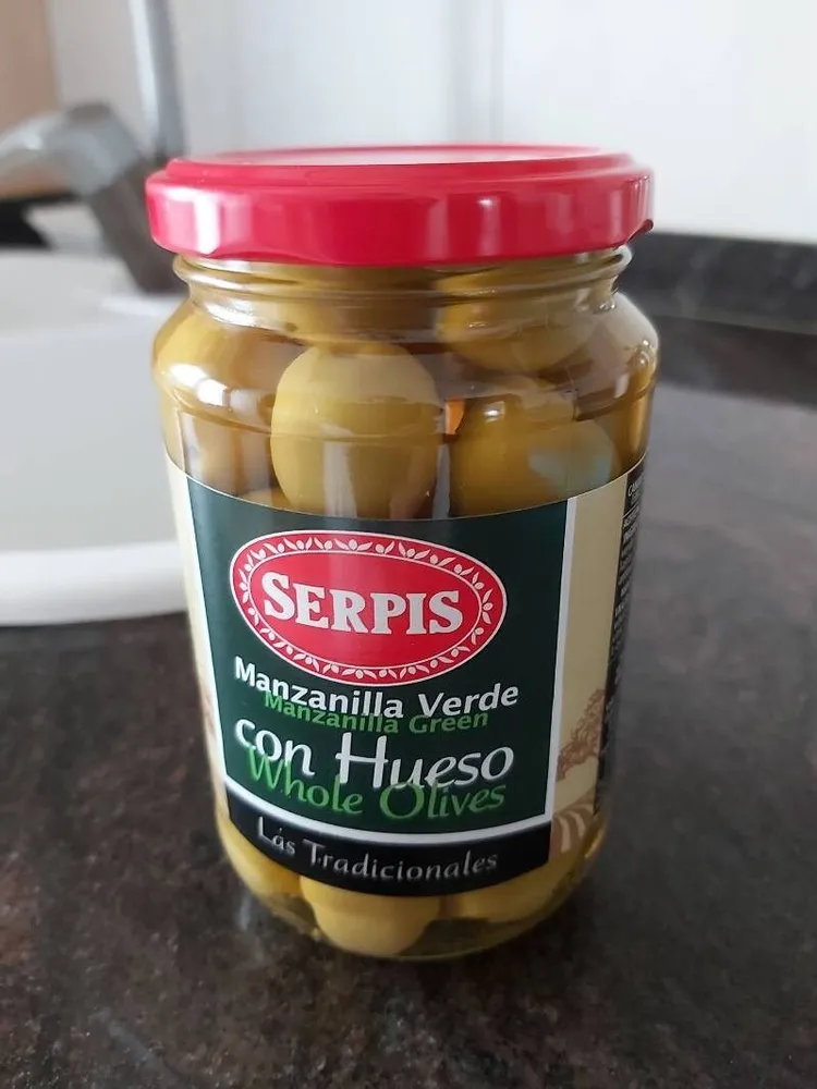 Aceitunas manzanilla verde con hueso
