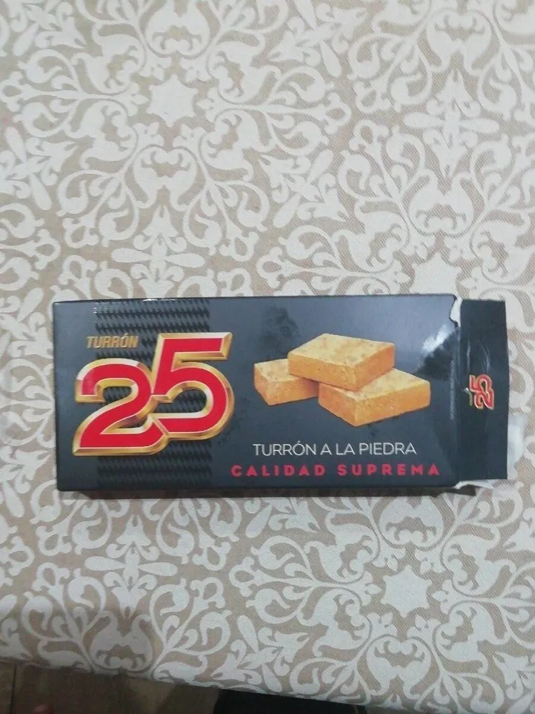 Turrón 25