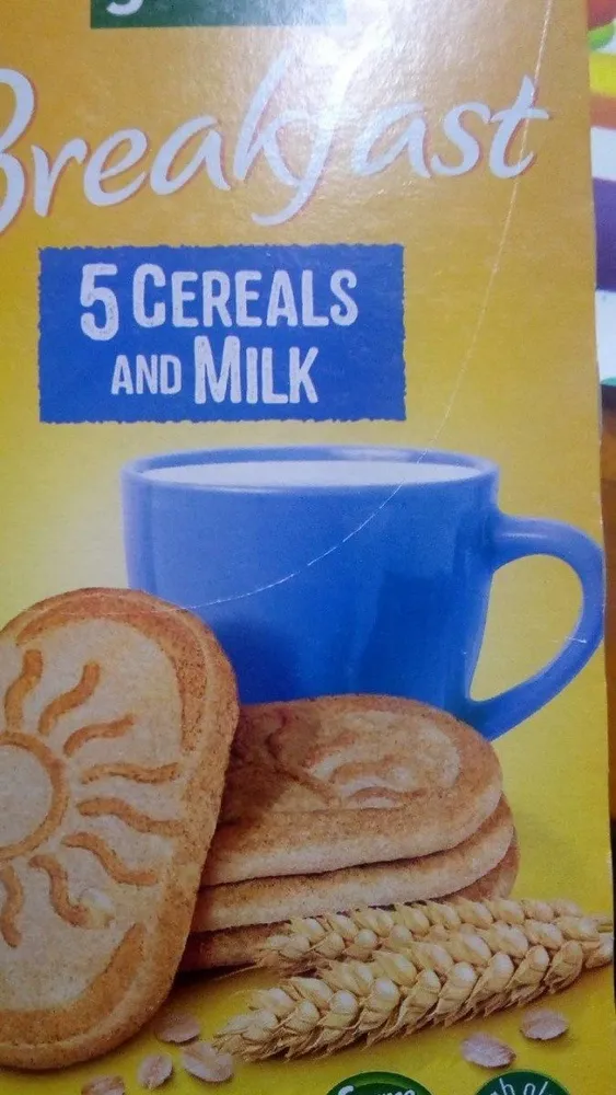 Breakfast 5 Cereals and Milk