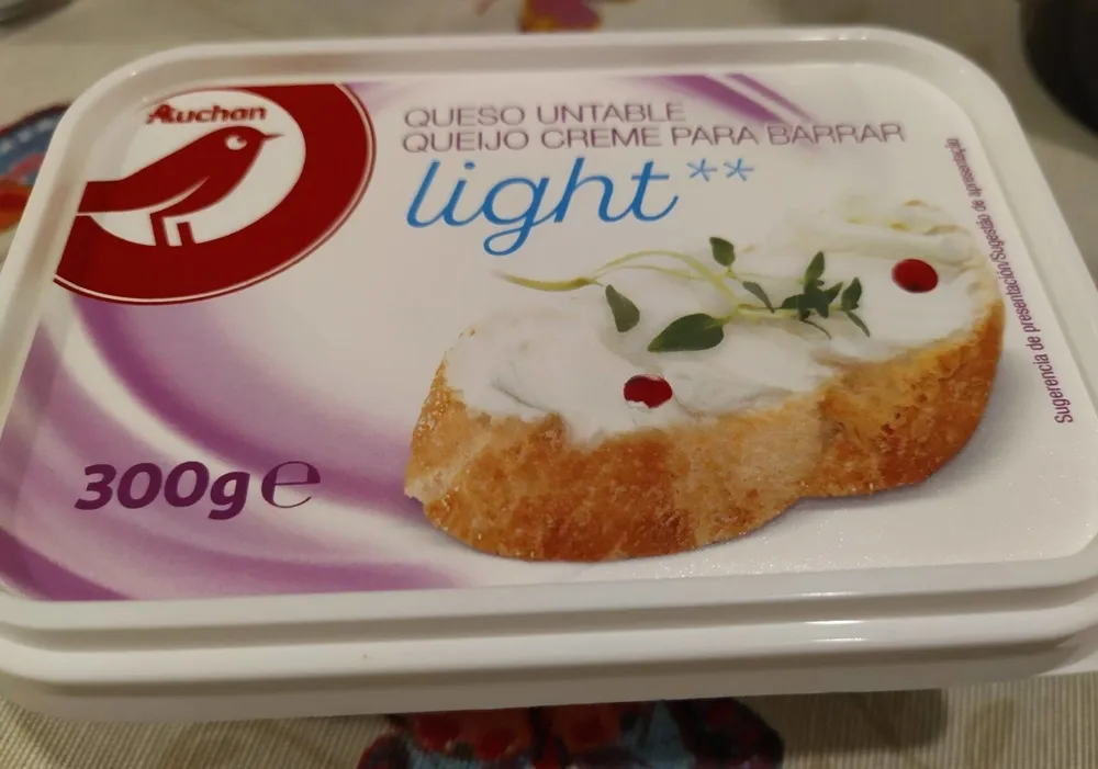 Queso untable light