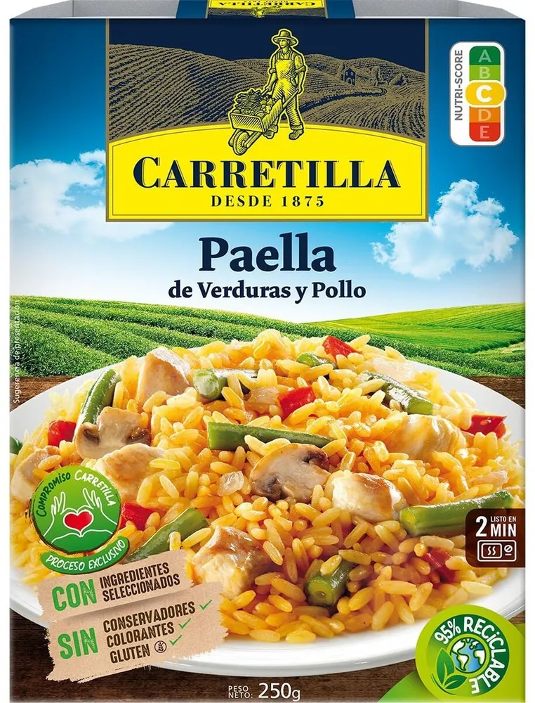 Paella de verduras y pollo