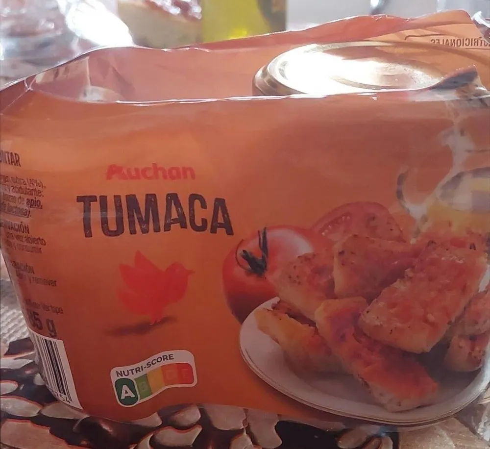 Tumaca
