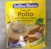 Sopa de pollo con fideos finos