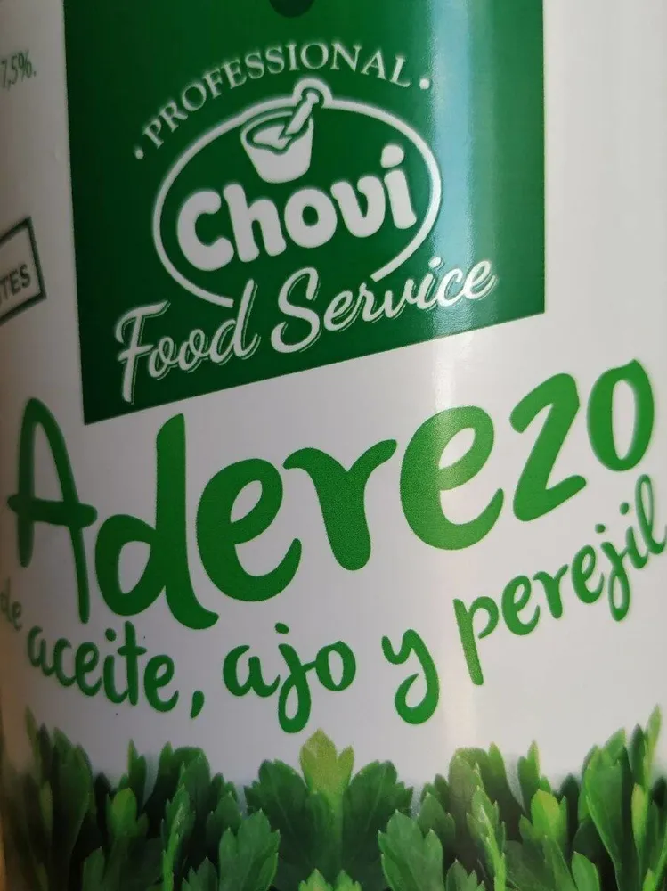 Aderezo de aceite, ajo y perejil.