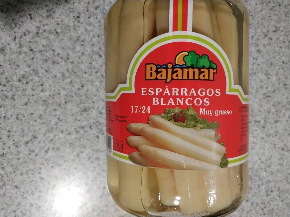 Espárragos blancos, muy gruesos 17/24 u.