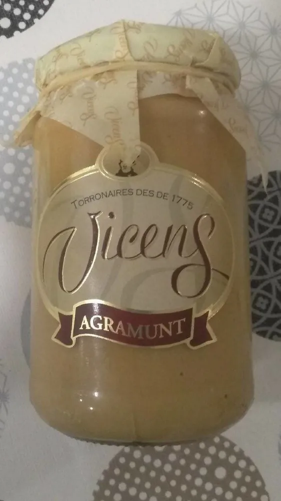 Crema de turron de almendra