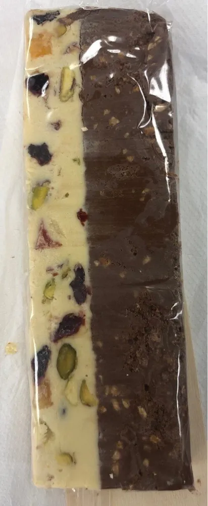 Turrón praliné de almendras y yogur