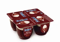 Doble placer natillas de chocolate con nata