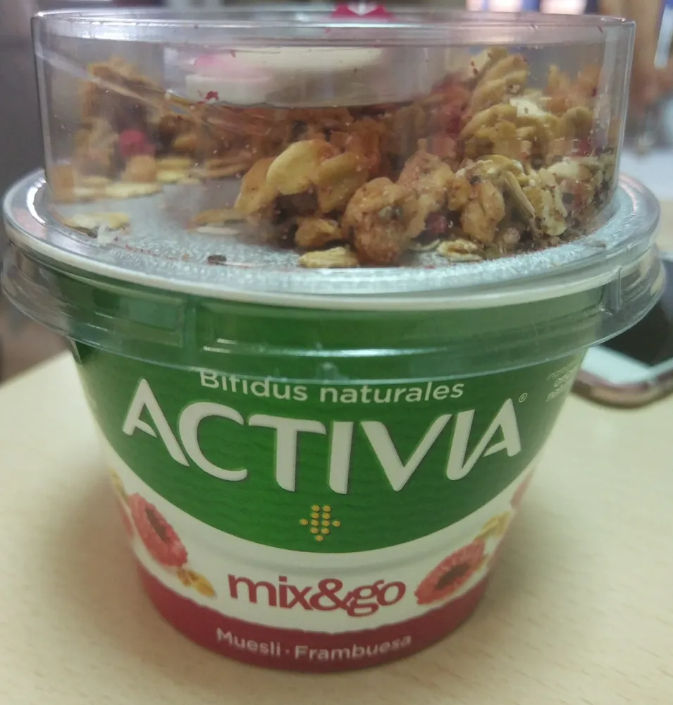 Mix&go bífidus con muesli y frambuesa
