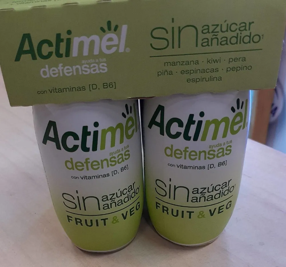 Actimel Fruit&Veg sin azúcar añadido - Manzana, kiwi, pera, piña, espinacas, pepino y espirulina