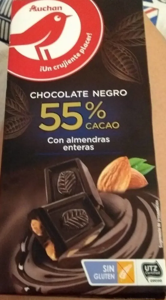Chocolate negro con almendras enteras 55% cacao