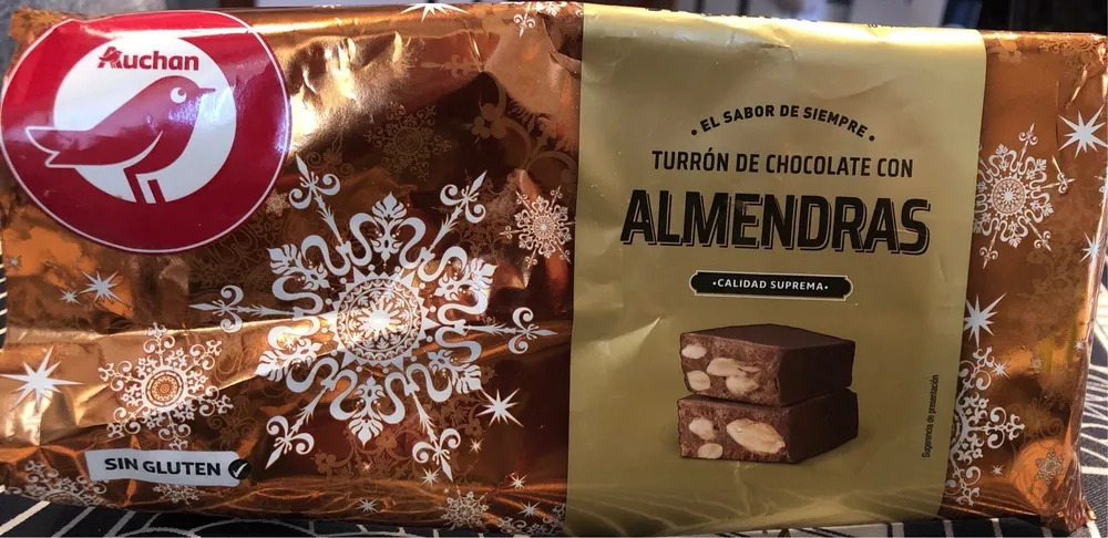 Turrón de chocolate con almendras