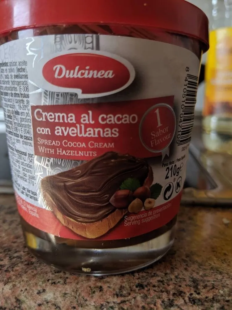 Crema al cacao con avellanas