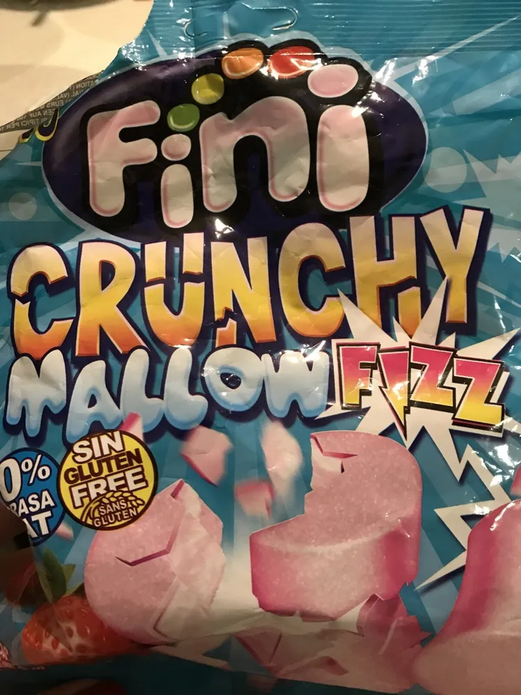 Crunchy mallow fizz strawberry