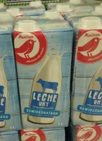 leche uht  "semidesnatada"