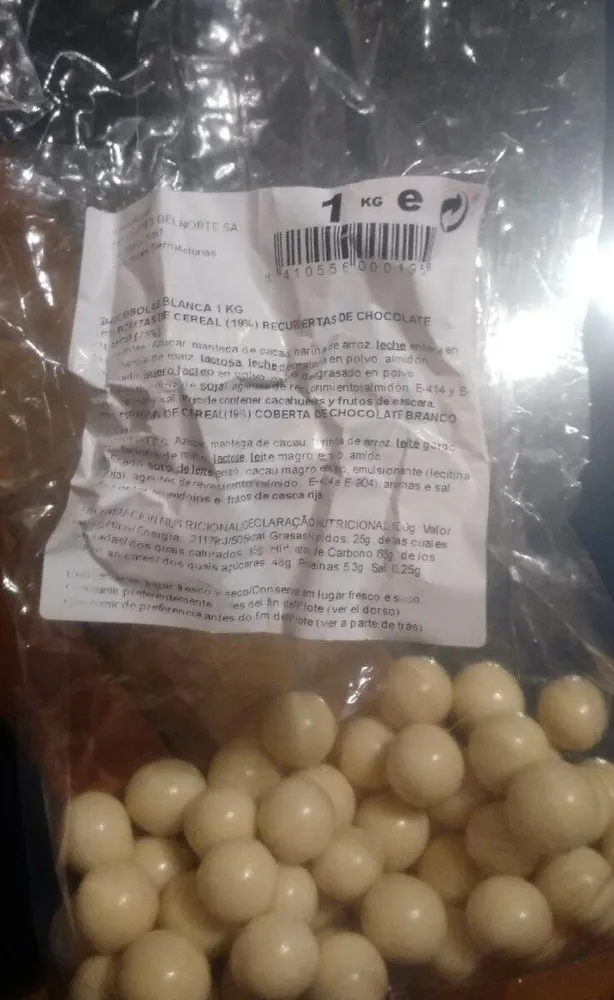 Bolitas de cereal con chocolate blanco