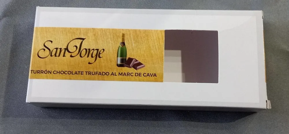 Turrón chocolate trufado al Marc de cava