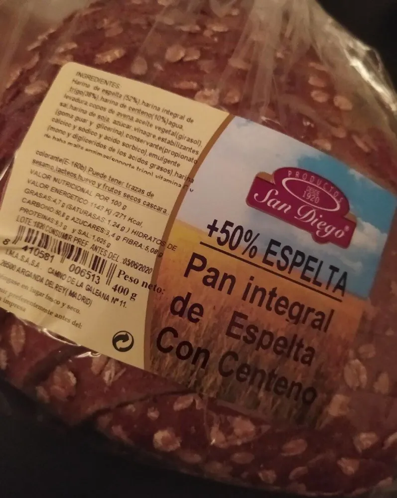 Pan integral de espectadores con centeno