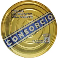 Bonito del norte en migas