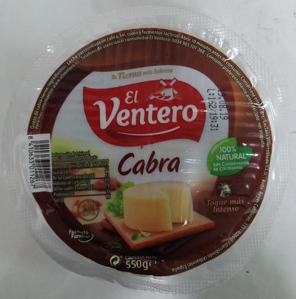 Queso mini tierno de cabra elaborado con leche