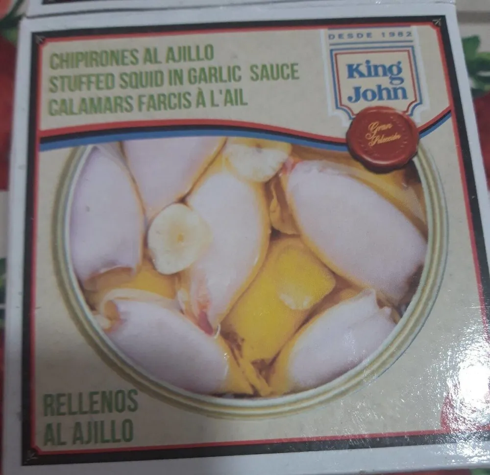 Chipirones rellenos al ajillo