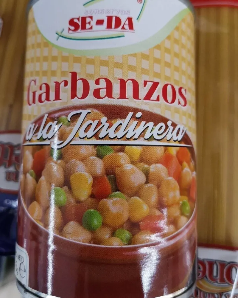 Garbanzos a la jardinera