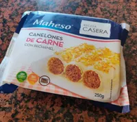 Canelones de carne con bechamel